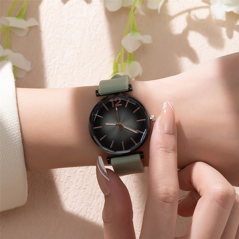 Montre à quartz à cadran noir  - Outdoor Sport Watch avis et prix