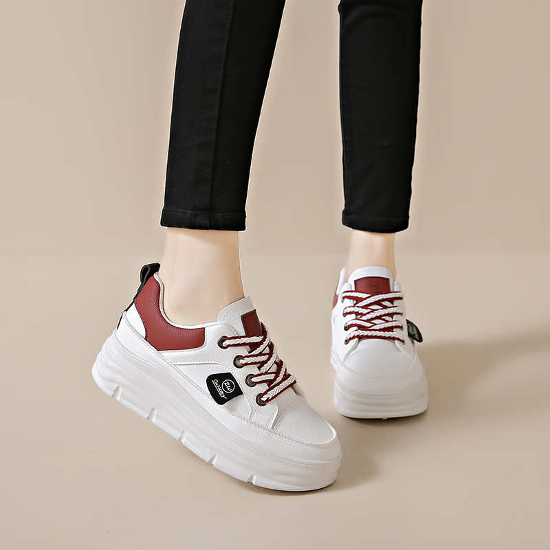 Baskets montantes pour femmes  - Outdoor Sport Brand Shoes avis et prix